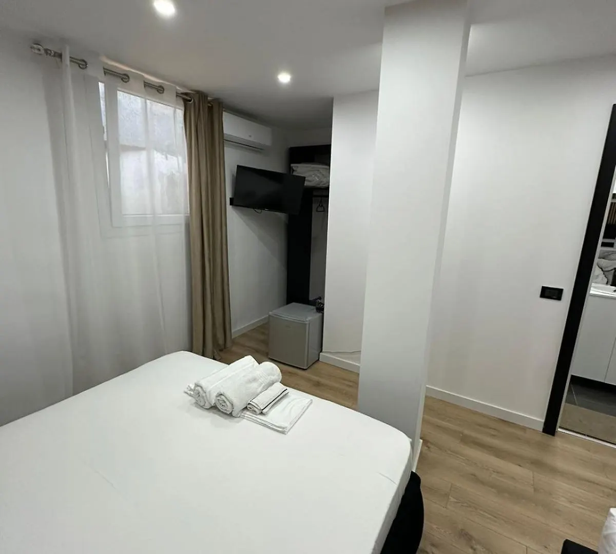 فندق Luz De Sol Rooms Krujë