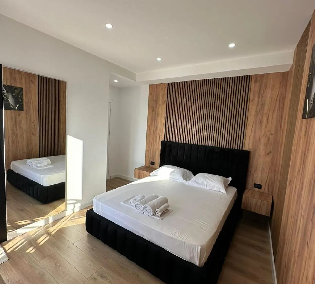 Luz De Sol Rooms Krujë فندق