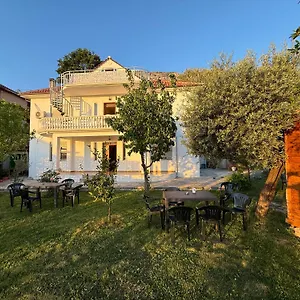  Pensjonat Meti